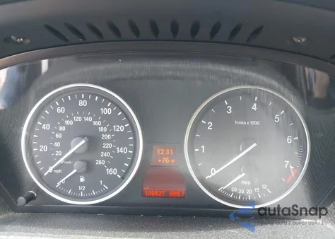 2013 BMW X5 xDrive35I/xDrive35I Premium/xDrive35I Sport Activity z USA, uszkodzony, nr VIN 5UXZV4C5XD0B23271